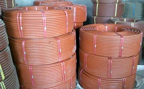 提升工程安全：聚乙烯(RPE)阻燃特克斯穿线管在现代建筑中的应用